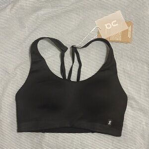 On Running Black Sports Bra BNWT XS